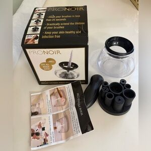 Black Makeup Brush Cleaner